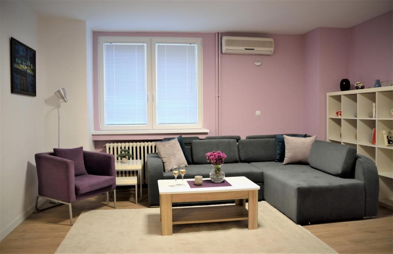 Spacious 75m2, Freshly Renovated Next To Diamond Mall *