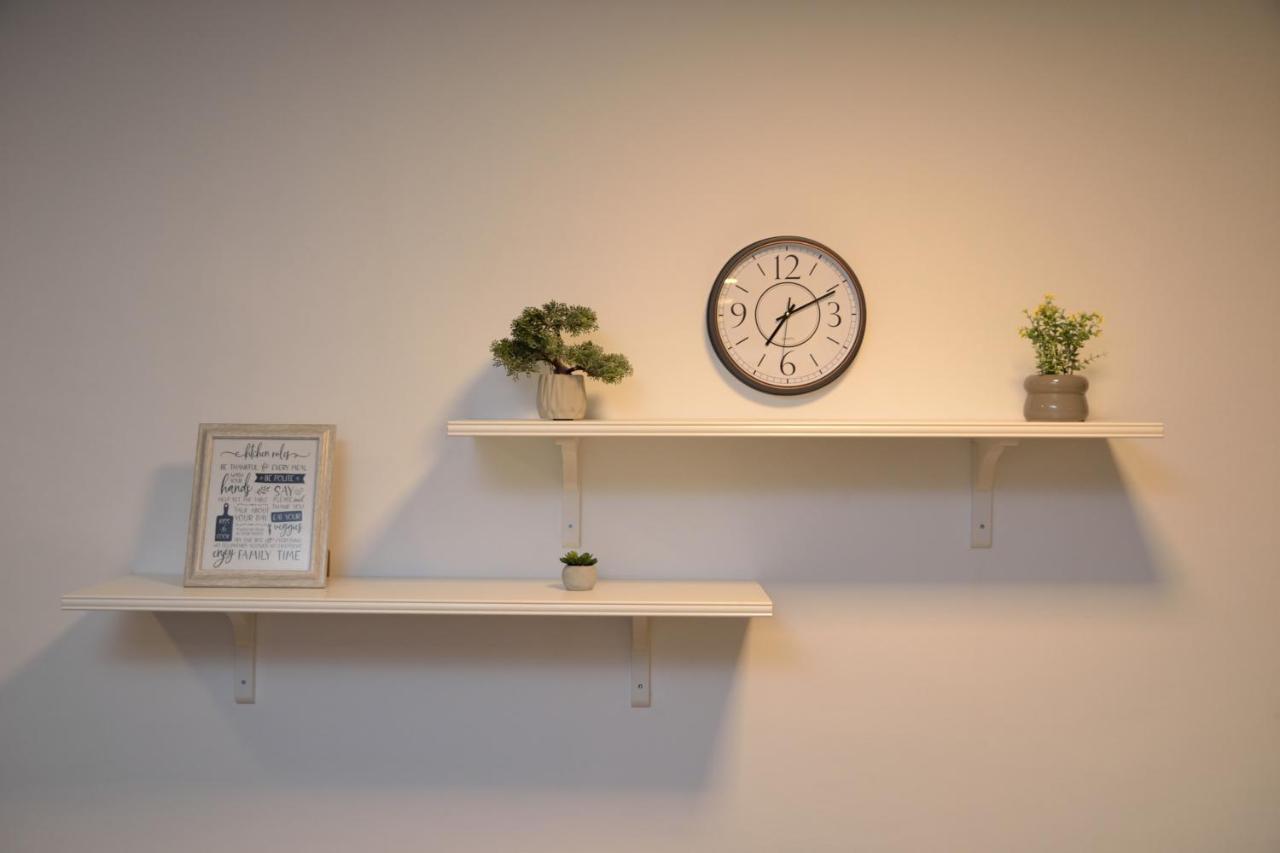 Heart Of The City - 75Sqm Suite Apartman